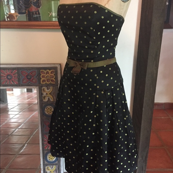 Strapless McClintock Polkadot Dress with netting - Picture 8 of 8